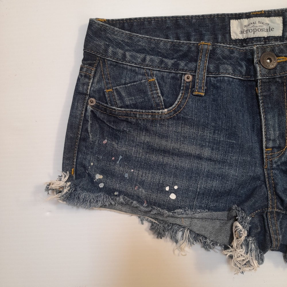 ● AEROPOSTALE | CUT OFF & PAINT DOTS SHORT - Picture 4 of 16